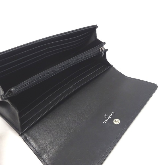 CHANEL Long Wallet Bifold Matelasse Black - Picture 6 of 11